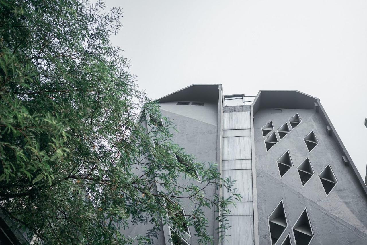 Kosenda Hotel Джакарта Экстерьер фото