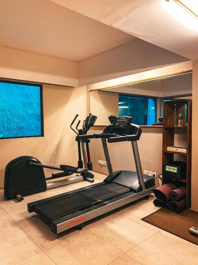 Kosenda Hotel Джакарта Экстерьер фото